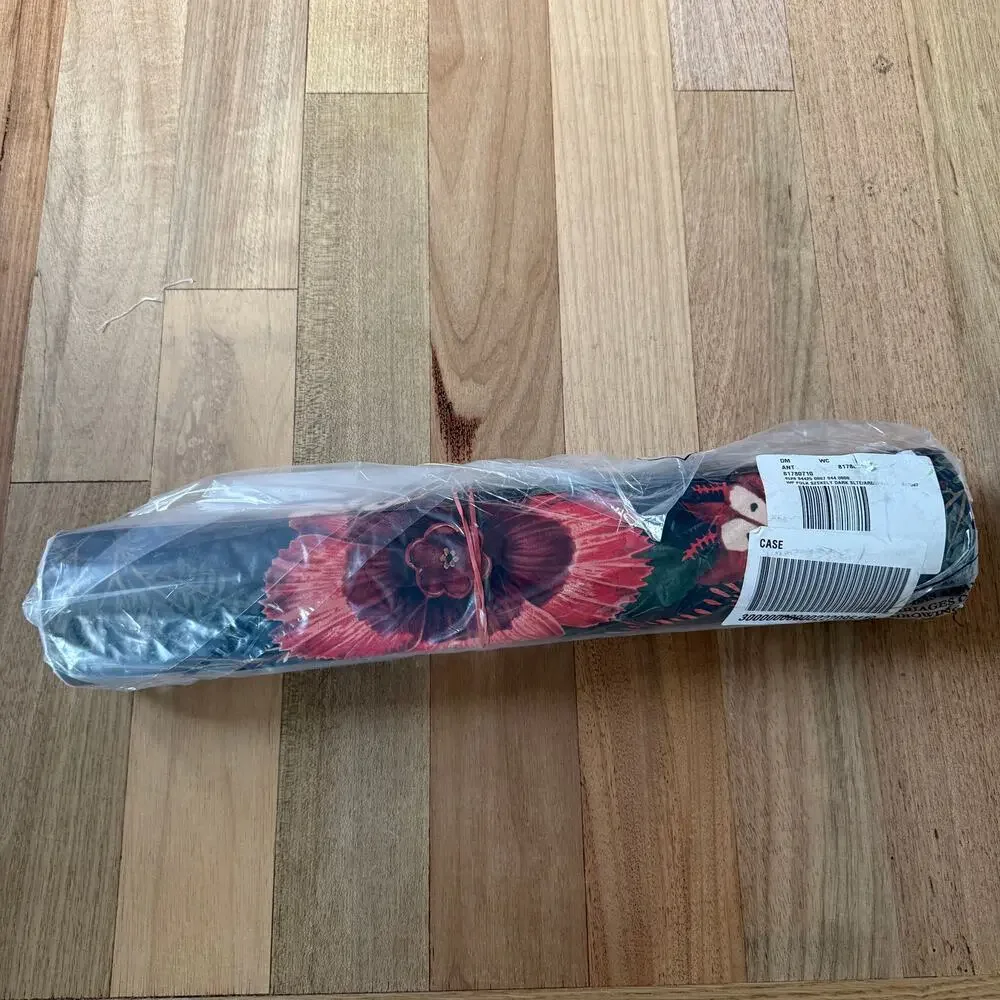 Anthropologie MINDTHEGAP Folk Szekely Floral Dark Wallpaper